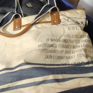 coach huge tote